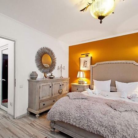 Lyla Apartment Galaţi エクステリア 写真