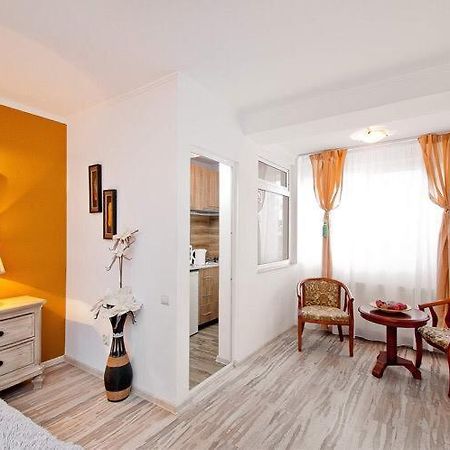 Lyla Apartment Galaţi エクステリア 写真