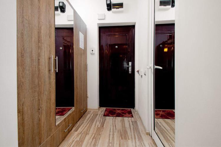 Lyla Apartment Galaţi エクステリア 写真